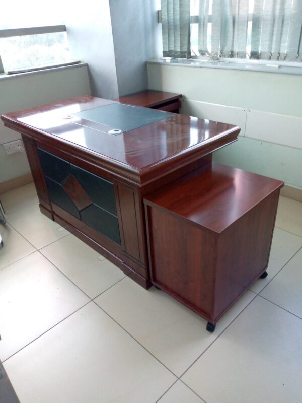 1400mm Executive Desk with Drawers, featuring a spacious work surface, built-in drawers, and a sleek, modern design.