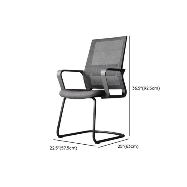 Simple Ergonomic Mesh Guest Chair with breathable backrest and padded seat, ideal for reception areas and waiting rooms.