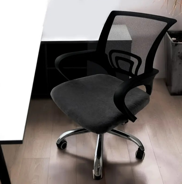 Clerical Mesh Computer Swivel Office Seat with breathable mesh backrest and adjustable height for ergonomic comfort.