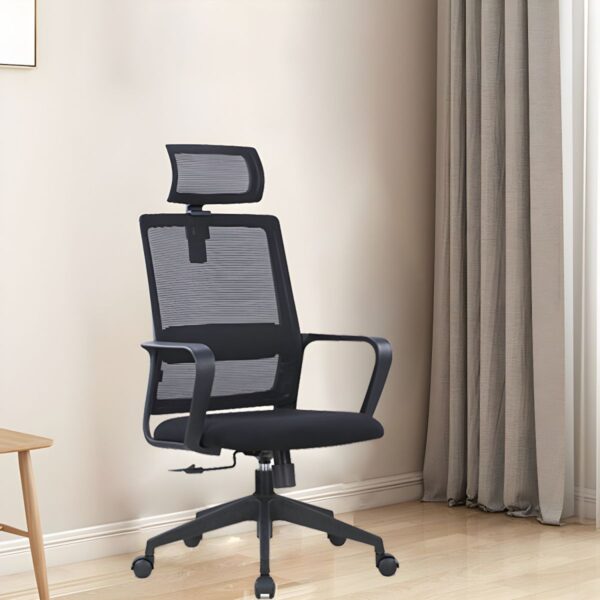 Ergonomic Office Mesh Chair with adjustable lumbar support and breathable backrest.