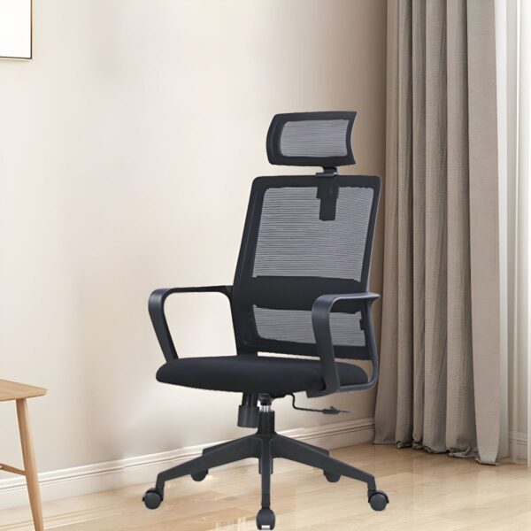 Ergonomic Office Mesh Chair with adjustable lumbar support and breathable backrest.