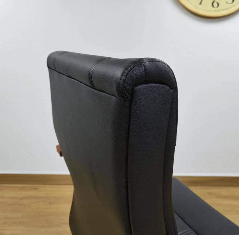 executive leather office chair,leather office chair,executive leather chair,high back leather office chair,genuine leather office chair,PU leather office chair,faux leather office chair,ergonomic leather executive chair,leather boss chair,manager leather chair,director leather office chair,ceo leather chair,luxury leather office chair,premium leather office chair,leather swivel office chair,leather rolling office chair,leather chair with wheels,leather work chair,leather desk chair,leather executive swivel chair,office chair leather padded,office chair leather cushioned,comfort leather office chair,soft leather office chair,thick padded leather chair,leather ergonomic desk chair,office executive chair leather finish,modern leather office chair,contemporary leather desk chair,classic leather executive chair,traditional leather office chair,leather high back chair with support,lumbar support leather office chair,leather chair with headrest,leather chair with armrests,adjustable leather office chair,tilt mechanism leather chair,reclining leather office chair,leather office chair with height adjustment,mesh and leather office chair (if applicable),bonded leather office chair,top grain leather chair,full grain leather office chair,leather boardroom chair,leather conference chair,meeting room leather chair,executive meeting chair leather,office seating leather executive,corporate leather chair,professional leather office seating,heavy duty leather office chair,sturdy leather office chair,durable leather executive chair,strong leather workstation chair,long-hour leather office chair,all-day comfort leather chair,office support leather chair,home office leather chair,WFH leather office chair,remote work leather chair,hybrid work leather chair,leather task chair,leather productivity chair,leather workstation seating,office furniture leather chair,high-end leather office furniture,luxury office leather seating,prestige leather office chair,elite leather office chair,VIP leather office chair,leather office chair premium build,leather office chair ergonomic design,executive leather desk seating,chair for executives leather,chair for managers leather,chair for directors leather,leather office armchair,leather executive armchair,cushioned leather chair for office,office chair with leather upholstery,soft touch leather chair,breathable leather office chair (if applicable),vented leather office chair (if applicable),wide seat leather office chair,thick cushioning leather chair,oversized leather office chair,big and tall leather office chair (if applicable),reinforced leather chair,heavy gauge leather chair frame,steel base leather office chair,chrome base leather chair,aluminum base leather chair,wood base leather executive chair (if applicable),luxury padded leather chair,ergonomic reclining leather chair,adjustable tilt leather chair,locking tilt leather office chair,leather chair with footrest (if applicable),premium comfort executive leather chair,executive chair leather upholstery,real leather office chair,synthetic leather executive chair,office chair leather luxury finish,executive workplace leather chair,office operator leather chair,boardroom leather seating,conference leather seating,office meeting leather chair,managerial leather seating,corporate executive leather chair,CEO-grade leather chair,elite office seating leather,office command chair leather,executive suite leather chair,leather workstation solution,leather productivity workstation chair,office ergonomic seating leather,professional desk leather chair,office computer chair leather,desk seating leather,office administrative chair leather,office operator chair leather,office hospitality leather chair,office reception leather chair,leather guest office chair (if applicable),executive PU leather office chair,executive bonded leather office chair,executive premium hide leather chair,rich leather office chair,plush leather office chair,luxurious padded leather office chair,high quality leather office chair,stain-resistant leather office chair (if applicable),easy clean leather chair,water resistant leather office chair (if applicable),scratch resistant leather office chair (if applicable),office chair premium leather stitching,contrasting stitch leather chair,diamond stitch leather office chair,quilted leather office chair,executive chair tufted leather,button tufted leather office chair,classic tufted leather chair...