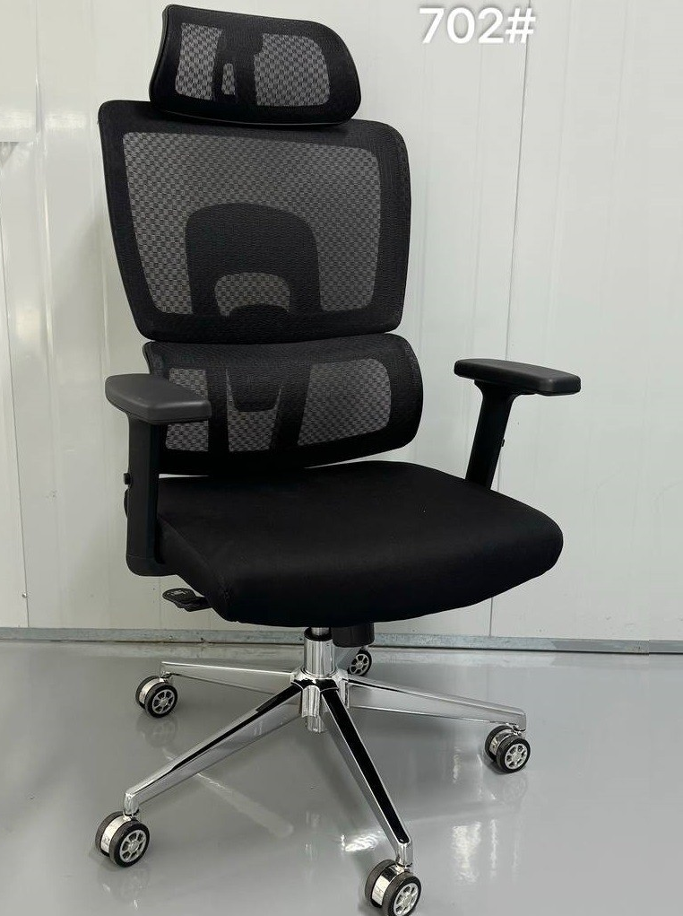 Executive Mesh Ergonomic Chair - Image 7