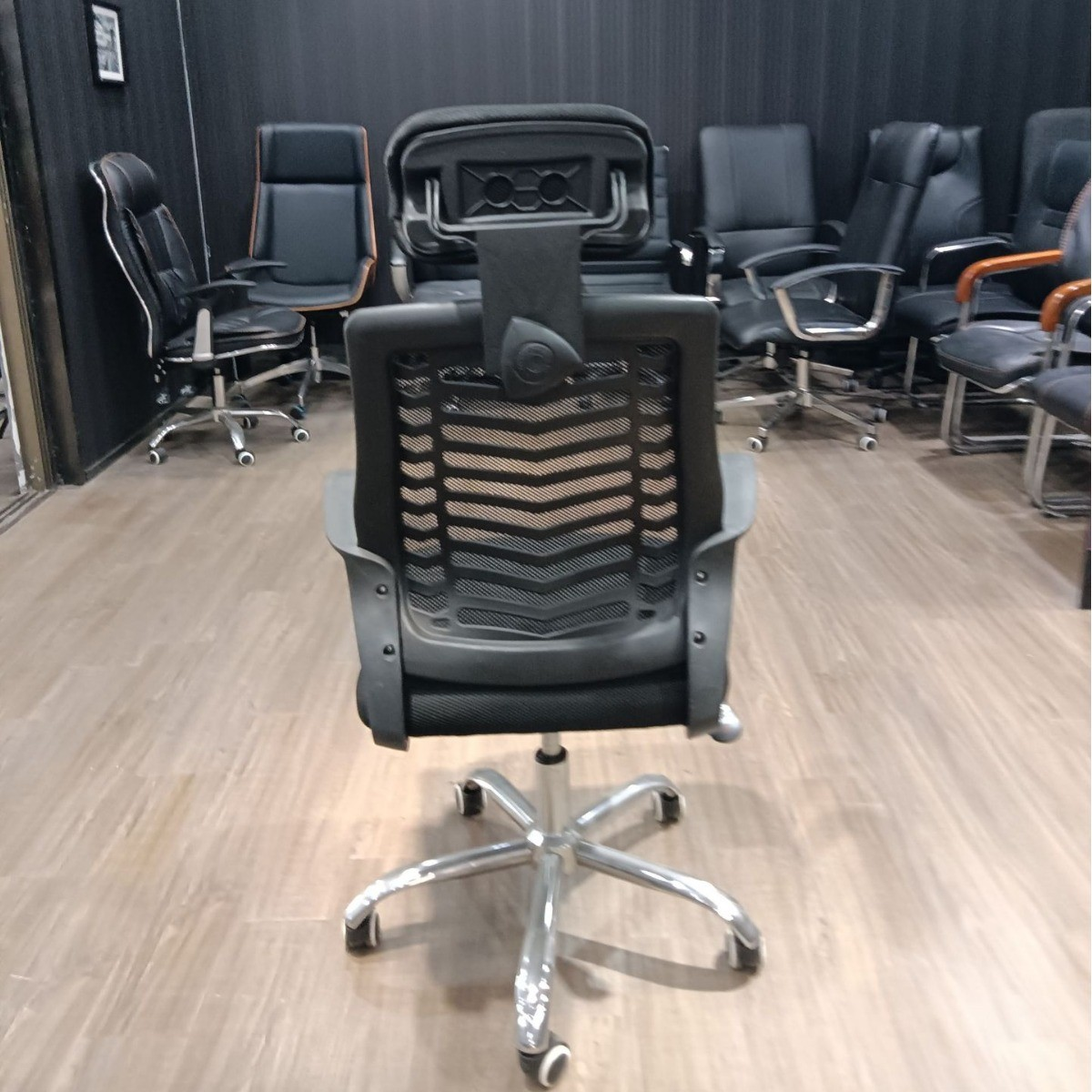 high back mesh headrest chair, mesh headrest chair, high back mesh chair, ergonomic mesh chair, mesh office chair, office chair with headrest, ergonomic high back chair, breathable mesh office chair, mesh executive chair, mesh task chair, mesh manager chair, mesh swivel chair, ergonomic swivel chair, high back swivel chair, high back office chair, office chair with lumbar support, mesh chair with lumbar support, ergonomic mesh headrest chair, adjustable headrest mesh chair, height adjustable mesh chair, reclining mesh chair, tilt lock mesh chair, synchro-tilt mesh chair (generic), multi-function mesh chair, mesh chair with armrests, adjustable armrest mesh chair, 3D armrest office chair (generic), 4D armrest mesh chair (generic), flip-up armrest mesh chair (generic), padded armrest mesh chair (generic), cushioned armrest office chair, high back ergonomic chair, tall back mesh chair, mesh chair for long hours, breathable backrest chair, ventilated mesh office chair, airflow mesh chair, cooling mesh chair, anti-sweat mesh chair, mesh back computer chair, mesh desk chair, professional mesh office chair, corporate office mesh chair, workstation mesh chair, task seating mesh chair, employee office mesh chair, admin mesh chair, managerial mesh chair, director mesh office chair, executive mesh headrest office chair, modern mesh office chair, contemporary mesh chair, minimalist mesh chair, stylish mesh chair, sleek mesh office chair, aesthetic mesh chair, premium mesh headrest chair, luxury mesh office chair, high-end mesh chair, durable mesh chair, heavy-duty mesh chair, sturdy mesh office chair, strong frame mesh chair, steel base mesh chair (generic), metal base mesh chair (generic), nylon base mesh chair (generic), aluminum base mesh chair (generic), chrome base mesh chair (generic), 5-star base mesh chair, stable office chair, anti-tip mesh chair, smooth wheel mesh chair, PU caster office chair (generic), silent rolling mesh chair, easy-rolling mesh chair, ergonomic posture support chair, spinal support mesh chair, back pain relief mesh chair, neck support headrest chair, adjustable neck rest mesh chair, cushioned headrest chair, padded headrest mesh chair, ergonomic headrest chair, curved back mesh chair, S-curve mesh chair, body-conforming mesh chair, seat cushioning mesh chair, padded seat office chair, foam seat mesh chair, thick padded mesh seat, comfortable mesh office chair, all-day comfort mesh chair, workstation comfort chair, typing chair mesh, computer workstation chair, professional ergonomic chair, gaming mesh chair, gamer mesh office chair, home office mesh chair, study mesh chair, student mesh chair, reading mesh chair, drafting mesh chair (generic), meeting room mesh chair, conference mesh chair, seminar mesh chair, training room mesh chair, collaborative office chair, coworking space chair, call center mesh chair, reception mesh chair, front office mesh chair, clinic mesh chair (generic), hospital mesh chair (generic), lab mesh chair (generic), showroom mesh chair (generic), retail mesh chair (generic), hospitality mesh chair (generic), hotel mesh chair (generic), salon mesh chair (generic), spa mesh chair (generic), industrial mesh office chair (generic), warehouse mesh chair (generic), factory office mesh chair (generic), BIFMA certified chair (generic), ANSI-certified mesh chair (generic), long-lasting mesh chair, performance mesh office chair, ergonomic workplace chair, productivity chair mesh, active sitting office chair, adjustable reclining mesh chair, mesh chair with tilt tension, lockable tilt mesh chair, free-floating tilt mesh chair, ergonomic tilt mesh chair, seat height adjustable mesh chair, gas lift mesh chair, Class 3 gas lift chair (generic), Class 4 gas lift chair (generic), smooth lift office chair, weight capacity mesh chair, high load mesh chair, reinforced frame office chair, scratch-resistant mesh chair, wear-resistant mesh chair, tear-resistant mesh back, flexible mesh chair, resilient mesh office chair, premium mesh fabric office chair, breathable mesh material chair, eco-friendly mesh chair (generic), recycled mesh fabric chair (generic), sustainable mesh chair (generic), ergonomic seating mesh chair, optimized posture chair, workplace wellness chair, comfortable headrest chair, adjustable seat depth mesh chair (generic), sliding seat mesh chair (generic), waterfall edge seat mesh chair, circulation-friendly mesh chair, pressure relief seat mesh chair, leg fatigue prevention chair, anti-fatigue mesh office chair, ergonomic everyday chair, multi-hour work chair, durable everyday office chair, long-hour seating mesh chair, IT office mesh chair, software developer chair, programmer mesh chair, designer mesh chair, editor mesh chair, architect mesh chair, creative workstation chair, content creator mesh chair, streaming mesh chair (generic), influencer mesh chair (generic), video editing mesh chair, trading mesh chair (generic), finance office mesh chair, operations office chair, HR office mesh chair, admin department chair, customer service mesh chair, ergonomic corporate chair, boardroom mesh chair, board meeting mesh chair, leadership office chair, executive team mesh chair, senior staff mesh chair, high-performance mesh chair, ultra-comfort mesh chair, mesh chair with headrest support, ergonomic mesh neck support, ergonomic upper-back support, ergonomic lower-back support, ergonomic dual support mesh chair, adjustable lumbar mesh chair (generic), built-in lumbar support chair, active lumbar mesh chair (generic), dynamic support mesh chair (generic), advanced ergonomic mesh chair, professional-grade mesh chair, commercial-grade mesh chair, contract-grade mesh chair, office furniture mesh chair, modern office seating, task seating ergonomic, everyday office seating mesh, office chair for back pain, recommended ergonomic chair (generic), top-rated mesh office chair (generic), trending mesh headrest chair (generic), popular ergonomic mesh chair (generic), best-selling mesh office chair (generic), customer favorite mesh chair (generic), easy assembly mesh chair, DIY assembly mesh chair, quick assembly office chair, tool-free assembly mesh chair (generic), easy maintenance mesh chair, easy-clean mesh chair, stain-resistant seat mesh chair (generic), odor-resistant mesh chair (generic), hygienic mesh chair, washable mesh back (generic), detachable headrest mesh chair (generic), removable headrest ergonomic chair, customizable mesh chair, adjustable mesh office seating, flexible mesh design chair, airflow enhanced mesh chair, energy-boosting ergonomic chair, movement-friendly mesh chair, dynamic posture mesh chair, workplace comfort mesh chair, ergonomic guided support chair, optimized office seating, comfortable seating mesh, comfy ergonomic chair, cushioned ergonomic headrest, relaxing office chair mesh, recline-friendly chair, nap mode mesh chair (generic), 135-degree reclining mesh chair (generic), rocking mesh chair (generic), tilt-and-lock mesh chair, smooth recline mesh chair, lever control mesh chair, multifunction lever mesh chair, gas cylinder height adjustable chair, heavy-duty caster mesh chair (generic), durable wheel mesh chair, glide-friendly mesh chair, 360-degree swivel mesh chair, rotatable mesh office chair, swivel headrest mesh chair (generic), seat rotation chair, ultra-breathable mesh chair, enhanced mesh airflow chair, temperature-regulated seating (generic), mesh support office chair, ergonomic user-friendly chair, personalized comfort chair, multi-adjustment mesh chair, tailor-fit mesh chair, comfort-optimized mesh chair, daily comfort office chair, modern workstation seating, indoor seating mesh, home furniture mesh chair, office furniture ergonomic, workspace chair mesh, productivity-enhancing chair, workflow-improving chair, employee-friendly seating, workplace ergonomics chair, fatigue-free office seating, back support mesh chair, shoulder support mesh chair, neck rest ergonomic chair, head support mesh chair, adjustable angle headrest chair, tilt adjustable headrest, pivoting headrest mesh chair (generic), flexible headrest chair, breathable headrest mesh, durable headrest mesh chair, strong headrest frame mesh chair, reinforced headrest ergonomic chair, soft mesh headrest chair, break-resistant mesh headrest, high mesh back chair, tall ergonomic backrest chair, extended back mesh chair, elevated back mesh chair, ergonomic contour backrest, ergonomic curve mesh chair, spine alignment mesh chair, body alignment office chair, ultra-ergonomic mesh chair, all-purpose mesh office chair, universal mesh desk chair, versatile mesh chair, multipurpose office chair, hybrid work mesh chair, work-from-home mesh chair, home workstation mesh chair, apartment mesh office chair, condo mesh chair, small office ergonomic chair, compact mesh office chair, office chair for tight spaces, coworking ergonomic chair, shared workspace mesh chair, collaborative furniture mesh chair, active office seating solution, comfort-first mesh chair, breathable seating ergonomic, ventilated headrest chair, durable office seating mesh, efficiency chair ergonomic, focus-enhancing mesh chair, concentration office chair, workstation comfort seat, professional mesh chair, office-grade mesh chair, top-quality mesh chair, premium office comfort, interior-friendly mesh chair, décor-matching office chair, modern home office chair, stylish ergonomic mesh, aesthetic workspace chair, upgraded office chair mesh, furniture upgrade mesh chair, refined ergonomic chair, contemporary seating mesh, essential office chair, everyday work chair, daily-use ergonomic mesh, productivity-supporting chair, workplace wellness seat, ergonomic mesh seating solution, longevity mesh chair, high-use office mesh chair, all-day working chair, office health chair, comfort-centric ergonomic chair, mesh back support chair, mesh ergonomic desk chair, structured support mesh chair, high support mesh headrest chair, ventilated ergonomic chair, lightweight mesh office chair, easy-moving office chair mesh, resilient ergonomic chair, reliable office chair, sturdy comfortable mesh chair, innovative mesh chair design, advanced mesh seating, technology-inspired mesh chair, posture-correcting mesh chair, comfort engineered chair, mesh chair with performance design, airflow optimized ergonomic chair, hard-wearing mesh chair, premium durability mesh, value ergonomic chair, cost-effective mesh office chair (generic), budget mesh headrest chair (generic), affordable mesh ergonomic chair (generic), indoor mesh chair, professional work seating mesh, flexible ergonomic seating, modern task chair mesh, human-centered ergonomic chair, office seating solution mesh, complete ergonomic chair, meeting ergonomic standards chair (generic), executive high back seating, manager ergonomic mesh, leadership mesh chair, senior executive mesh chair, premium headrest seating, full-body support mesh chair, ergonomic body contour chair, mesh chair with cushioning, foam-padded ergonomic mesh chair, seat comfort mesh chair, long-term comfort chair, ventilated seat mesh chair (generic), breathable seat ergonomic, innovative headrest mesh chair, adjustable ergonomics chair, full-mesh ergonomic chair, mesh back mesh seat chair (generic)