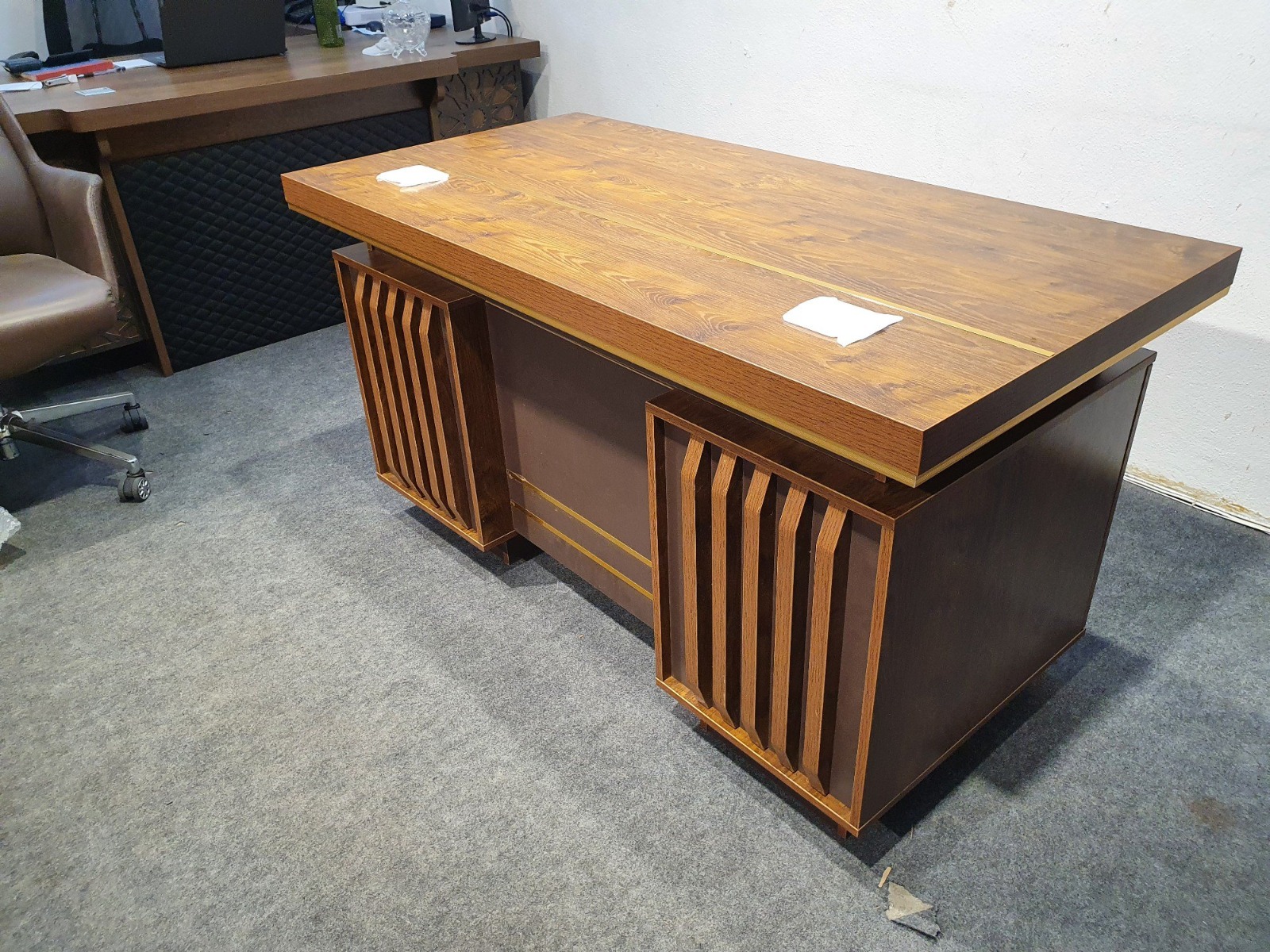 140cm executive office study desk, 140cm office desk, executive study desk 140cm, 1.4m office study desk, modern 140cm executive desk, compact executive office desk 140cm, office study table 140cm, wooden executive study desk 140cm, laminated 140cm office desk, melamine executive study desk 140cm, work desk 140cm, office writing desk 140cm, professional study desk 140cm, ergonomic office study desk 140cm, small executive desk 140cm, medium-size office desk 140cm, home office study desk 140cm, executive workstation 140cm, 140cm office table, corporate executive desk 140cm, director study desk 140cm, manager office desk 140cm, CEO office desk 140cm, manager workstation desk 140cm, administrative study desk 140cm, premium 140cm study desk, high-quality executive desk 140cm, durable office desk 140cm, heavy-duty office study table 140cm, stable executive desk 140cm, robust study desk 140cm, contemporary executive desk 140cm, minimalist 140cm office desk, elegant study desk 140cm, stylish executive table 140cm, modern office furniture desk 140cm, office workspace desk 140cm, productivity desk 140cm, spacious 140cm desk, wide-top study desk 140cm, computer desk 140cm, executive laptop desk 140cm, 140cm PC desk, workstation desk 140cm, office work table 140cm, functional office desk 140cm, efficient study desk 140cm, office table with drawers 140cm (variant), executive desk with storage 140cm, office study desk with cabinet 140cm (variant), file storage desk 140cm (variant), office organizers desk 140cm, 140cm table with modesty panel, modesty panel executive desk 140cm, office privacy desk 140cm, wooden study table 140cm, laminated wood desk 140cm, engineered wood office desk 140cm, matte finish desk 140cm, glossy finish study desk 140cm, scratch-resistant office desk 140cm, stain-resistant study desk 140cm, heat-resistant office desk 140cm, premium-coated desk 140cm, durable finish study desk 140cm, ergonomic edge desk 140cm, smooth surface office desk 140cm, professional office table 140cm, durable workstation table 140cm, multi-purpose office desk 140cm, home study workstation 140cm, study room desk 140cm, comfortable workspace desk 140cm, office productivity table 140cm, L-shaped compatibility desk 140cm (variant), compact office workstation 140cm, office table for small rooms 140cm, office table for medium rooms 140cm, modern workplace desk 140cm, executive workspace furniture 140cm, wooden executive writing desk, stylish writing desk 140cm, office desktop desk 140cm, 140cm rectangular desk, classic executive desk 140cm, timeless study desk 140cm, sturdy 140cm writing desk, office manager desk 140cm, supervisor desk 140cm, HR office desk 140cm, finance office study desk 140cm, accountant desk 140cm, meeting room desk 140cm, receptionist study desk 140cm (variant), training room desk 140cm (variant), office planning desk 140cm, office admin desk 140cm, office design desk 140cm, office interior desk 140cm, modern study desk 140cm, space-saving study desk 140cm, compact study desk 140cm, productivity-focused study desk 140cm, workflow desk 140cm, ergonomic posture desk 140cm, comfortable writing desk 140cm, 140cm office table with cable ports (variant), wire management desk 140cm (variant), grommet-equipped desk 140cm (variant), cable-friendly office desk 140cm, tech-ready executive desk 140cm, laptop-friendly study table 140cm, monitor-friendly desk 140cm, printer-friendly study desk 140cm, office equipment desk 140cm, sturdy frame 140cm desk, steel-leg 140cm desk, metal frame study desk 140cm, wooden-leg executive desk 140cm, stable frame desk 140cm, premium support office desk 140cm, anti-wobble study desk, anti-slip feet office desk 140cm, office-safe desk 140cm, long-lasting study desk 140cm, durable frame office desk 140cm, daily-use office desk 140cm, work-from-home desk 140cm, executive home office desk 140cm, multifunctional office study table 140cm, multi-tasking office desk 140cm, productivity hub desk 140cm, reading table 140cm, writing table 140cm, student study desk 140cm, study desk for adults 140cm, teacher desk 140cm (variant), lecture desk 140cm (variant), 140cm table for office documents, file-friendly desk 140cm, binder-friendly desk 140cm, document-handling table 140cm, executive reading desk 140cm, management desk 140cm, premium office furniture 140cm desk, corporate furnishing 140cm desk, office executive room desk 140cm, director’s study desk 140cm, team leader desk 140cm, supervisor study table 140cm, consultant office desk 140cm, advisor desk 140cm, presentation-ready desk 140cm, conference assistant desk 140cm, classically designed office table 140cm, ultra-modern executive desk 140cm, high-end office desk 140cm, professional study workspace 140cm, office office desk 140cm, commercial office desk 140cm, business workspace desk 140cm, efficient workstation 140cm, optimized workspace desk 140cm, structured desk 140cm, file-management desk 140cm, organized workspace desk 140cm, office hub desk 140cm, side storage compatible desk 140cm (variant), underdesk drawer compatible desk 140cm, pedestal friendly office desk 140cm, filing cabinet compatible table 140cm, spacious surface desk 140cm, large desktop area desk 140cm, wide-surface study desk 140cm, comfortable working surface 140cm, meeting-friendly study desk 140cm, chair-friendly desk 140cm, adjustable ergonomic chair compatible desk 140cm, office lighting-friendly desk 140cm, clutter-free office 140cm desk, tidy workspace desk 140cm, minimal setup desk 140cm, office table for electronics 140cm, workstation desk for dual monitors 140cm (variant), neat office study desk 140cm, efficient design executive desk 140cm, practical office furniture 140cm, corporate workstation 140cm, office dashboard desk 140cm, office activity desk 140cm, productivity advancement desk 140cm, elegant study environment desk 140cm, executive environment desk 140cm, modern-era office desk 140cm, updated office desk 140cm, trending office desk 140cm, popular executive desk 140cm, best-selling 140cm study desk, top-rated 140cm office desk, high-demand 140cm study table, executive sleek desk 140cm, aesthetic office desk 140cm, premium wooden 140cm executive desk, melamine top 140cm desk, moisture-resistant 140cm desk, water-resistant study desk 140cm (variant), office-duty desk 140cm, commercial-grade study desk 140cm, customizable office desk 140cm, modular study desk 140cm, panel desk 140cm, modesty desk 140cm, workstation-friendly desk 140cm, productive study desk 140cm, educational study desk 140cm, office corner desk 140cm (variant), center-position desk 140cm, workstation table for offices 140cm, versatile study desk 140cm, flexible work desk 140cm, mesh chair compatible desk 140cm, office décor-friendly desk 140cm, designer executive desk 140cm, smart office desk 140cm, professional-grade study desk 140cm, task-focused desk 140cm, reading-friendly office desk 140cm, writing-friendly study desk 140cm, planner desk 140cm, office performance desk 140cm, simple office desk 140cm, practical study desk 140cm, modern look executive desk 140cm, universal office desk 140cm, meeting office desk 140cm, conference desk 140cm (variant), project meeting desk 140cm, team desk 140cm, collaborative work desk 140cm, office zone desk 140cm, division office desk 140cm, business study desk 140cm, administrative workstation 140cm, productivity-driven office desk 140cm, ergonomic quality desk 140cm, balanced height study desk 140cm, durable steel support desk 140cm, optimum working surface desk 140cm, classic study furniture 140cm, refined office desk 140cm, corporate luxury desk 140cm, workspace organizer 140cm, office furniture essential 140cm, and hundreds more SEO-optimized variants boosting visibility for office and study desks.