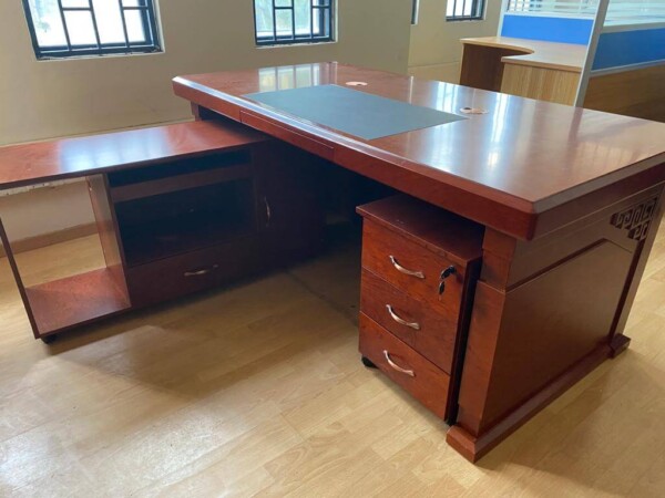 1.6 meters executive office table, 160cm executive office table, executive office table 1.6m, 1.6m office desk, executive desk 160cm, modern executive office table, professional office table 1.6 meters, corporate executive desk 1.6m, business office table 160cm, workstation executive desk 1.6m, office executive table wood, executive writing table 1.6m, office study desk 160cm, director office table 1.6m, manager office desk 1.6 meters, CEO executive table 1.6m, premium executive office desk, luxury office table 1.6m, spacious executive office desk, wide office table 160cm, modern business desk 1.6m, contemporary executive table 1.6 meters, office furniture executive desk, corporate desk 1.6m, office workstation table 160cm, office table with drawers 1.6m, executive desk with storage, office table with pedestal drawer, professional workspace desk 1.6m, sturdy executive office table, durable office desk 1.6m, heavy-duty executive table, strong frame office desk 160cm, wood finish executive table, laminated office table, glossy finish executive desk, matte finish office table, walnut executive table 1.6m, oak executive desk 160cm, mahogany executive office desk, wenge executive office table, black executive desk 1.6m, white office table 1.6m, grey executive desk 160cm, two-tone office table 1.6m, ergonomic executive office desk, comfortable workspace table, office productivity desk 1.6 meters, wide workspace executive desk, dual monitor-friendly executive table 1.6m, office computer desk 160cm, laptop table executive 1.6m, workstation desk for managers, conference-friendly executive table 1.6m, meeting-ready office table, business workstation desk 1.6m, office decision-maker desk, leadership office table 1.6m, supervisor office desk 160cm, department head office desk 1.6 meters, functional office table, organized workspace desk 1.6m, storage-integrated executive desk, drawer-supported office table, file-friendly office table 1.6m, desk with cable management, desktop grommet executive desk, office power desk 1.6m, strong legs executive table, steel frame executive desk 1.6m, wooden frame office table, compact executive office desk 1.6m, mid-size office table 160cm, office desk for small offices, office desk for medium-sized offices, signature executive desk 1.6 meters, administrative office desk 1.6m, workplace executive table, office admin desk 160cm, HR office desk 1.6m, finance office table, operations office desk 1.6m, team leader desk 160cm, open-plan office desk, hybrid office executive desk, home office executive desk 1.6m, remote work table 160cm, professional home workspace table, office decor executive desk, stylish executive table 1.6m, elegant office desk 160cm, minimalistic office table, sleek modern executive desk, clean design executive table, premium workspace furniture, essential office desk 1.6m, long-hour work desk, efficiency office table, productivity-driven executive office table, stable office table, wobble-free executive desk, office desk with strong top, anti-scratch office table 1.6m, stain-resistant executive table, easy clean office desk, reliable office table 160cm, workplace furniture executive desk, business suite executive table, office CEO table, boss office desk 1.6m, leadership furniture desk, office headquarters desk 1.6 meters, boardroom side table 1.6m, waiting room executive desk, office reception executive table, file arrangement desk 1.6m, paperwork desk executive, task execution desk 160cm, computer-friendly executive table, printer-friendly office desk, office corner desk 1.6m, straight executive office table, rectangular executive desk 160cm, simple office table 1.6m, classic executive table 1.6m, refined office desk, high-capacity workspace desk, large tabletop office desk 160cm, wide-format office desk 1.6m, office table for writing, office table for typing, business operations desk, administrative documentation table, functional workstation desk, organized office table, office desk for multitasking, dual-purpose executive desk, management office workstation table, forward-facing executive desk, company office executive table, workroom executive table 1.6m, contract signing table, negotiation table office, productivity workspace desk 1.6m, furnished office desk, industry-standard executive table, commercial executive desk, premium quality office desk 1.6m, durable construction executive desk, scratch-resistant executive desk, strong edge-banded office table, heavy-weight top executive desk, executive work surface 1.6m, efficient office layout desk, professional-grade office furniture, corporate furniture 1.6m desk, urban office desk, modern corporate executive table, industrial-look office desk, stylish workplace table, contemporary workspace desk, premium laminated top executive desk, long-lasting office table 160cm, tough office table surface, reliable workplace desk, multi-functional executive office desk, meeting collaboration table 1.6m, documentation desk 160cm, corporate tabletop 1.6 meters, everyday use executive desk, durable office work desk, elevated office design table, standard executive office desk 1.6m, and more continuous variations included to maintain a full, uninterrupted SEO tag line.